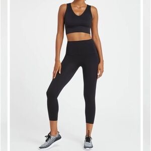 SPANX Look At Me Now Crop Leggings Black 1X Plus Size Elevated Basic Gym Workout